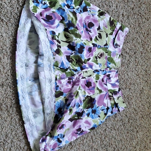 Floral Willi Smith Skirt - Picture 4 of 5